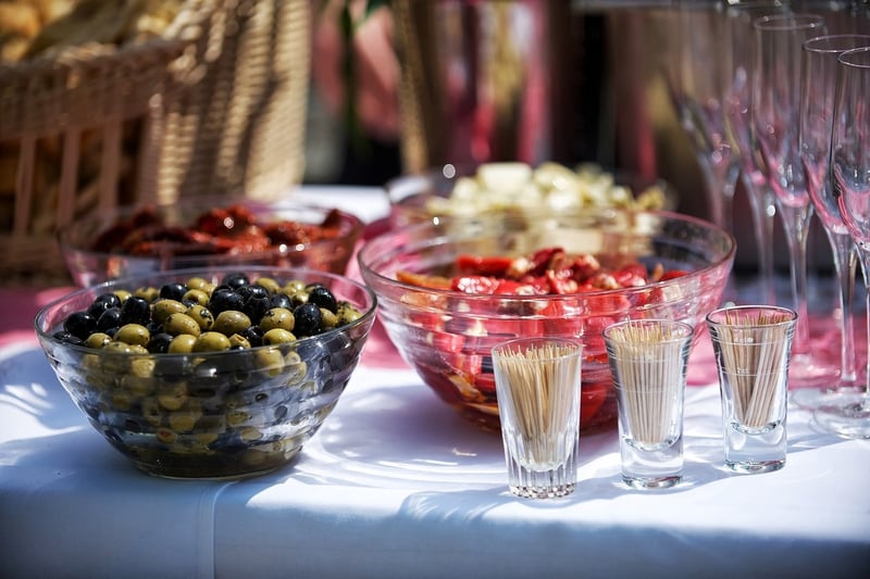 Starry Night Buffet